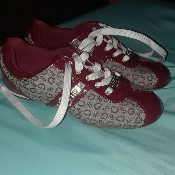 Guess Shoes - Guess shoes